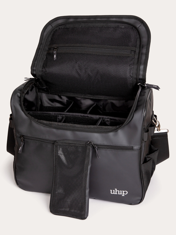 The Uhip Grooming Bag