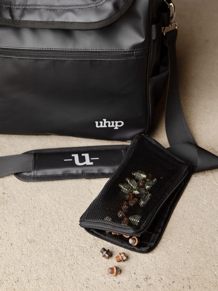 The Uhip Grooming Bag