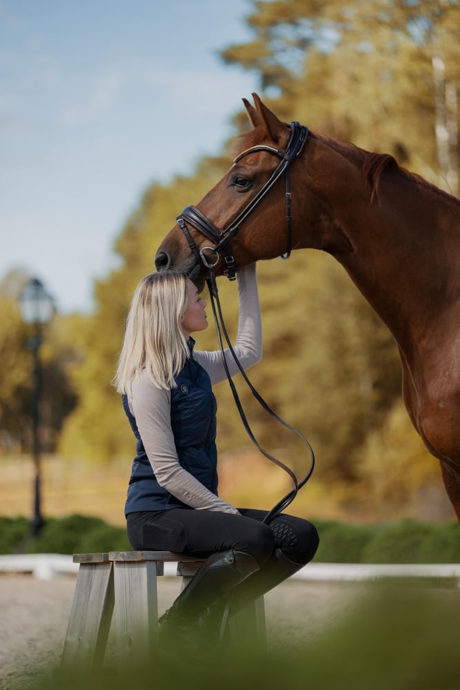 Everyday Hybrid Vest Eclipse Navy