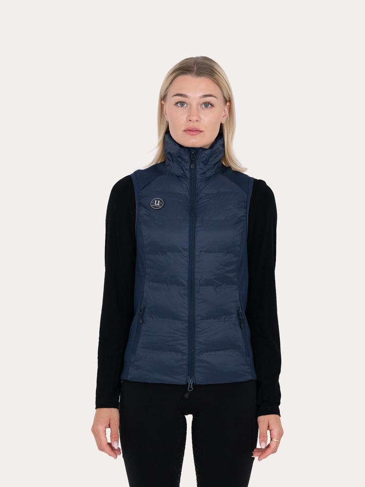 Everyday Hybrid Vest Eclipse Navy
