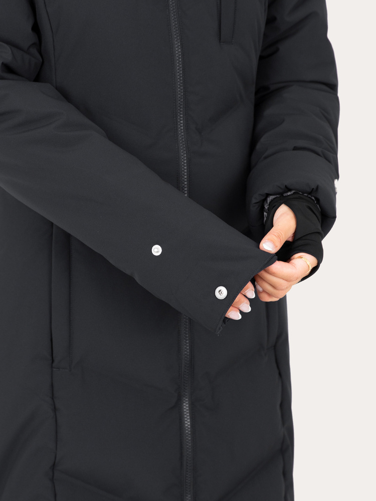 Frost Coat Extended Jet Black