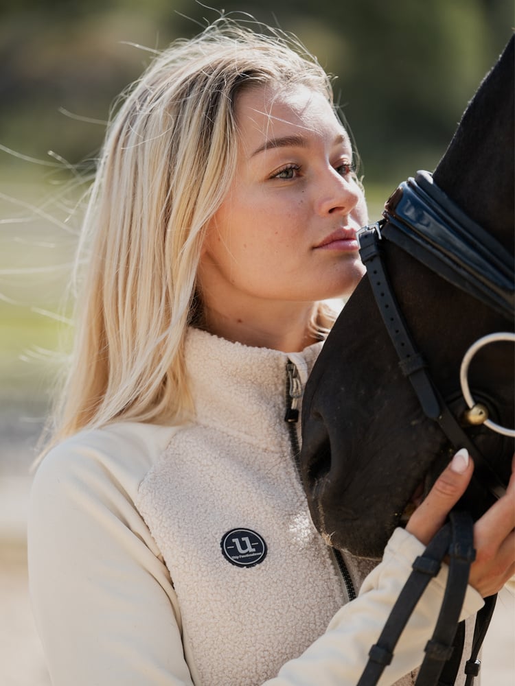 Cozy Pile Hybrid Jacket Off White