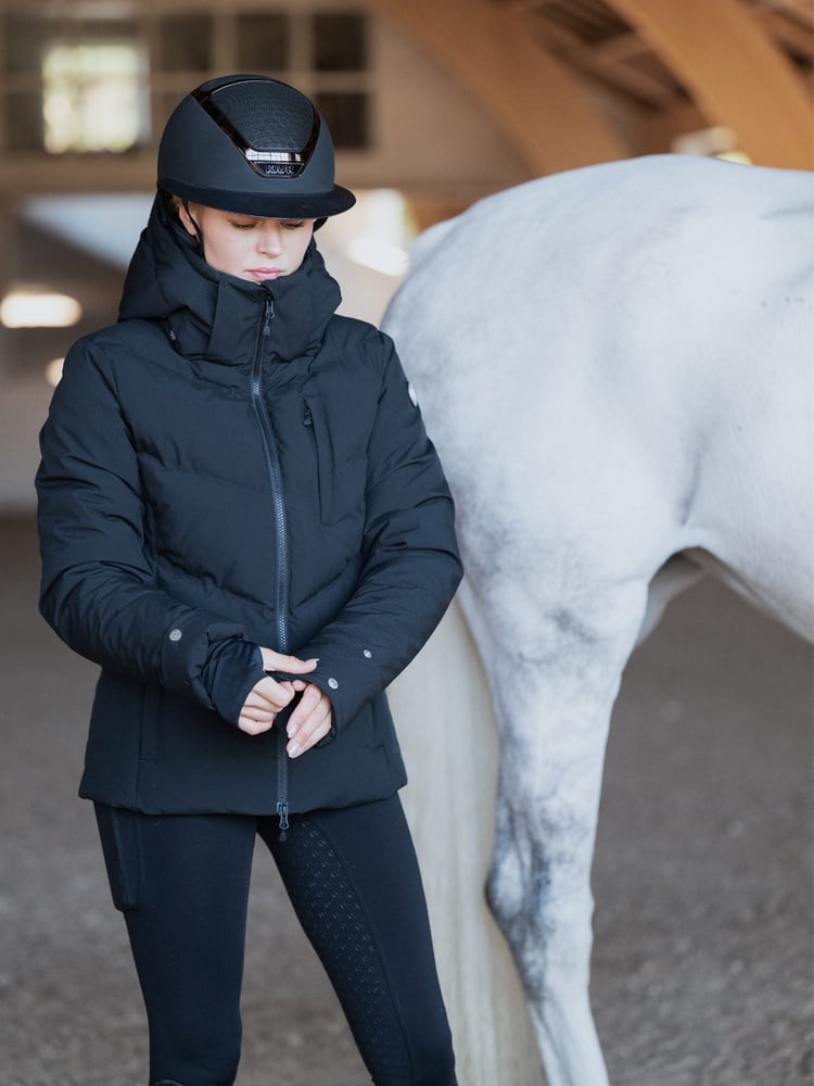 Frost Jacket Short Jet Black