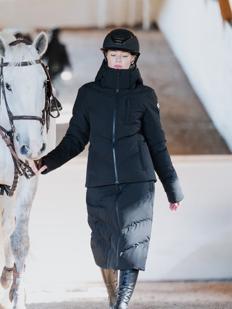 Frost Jacket Short Jet Black