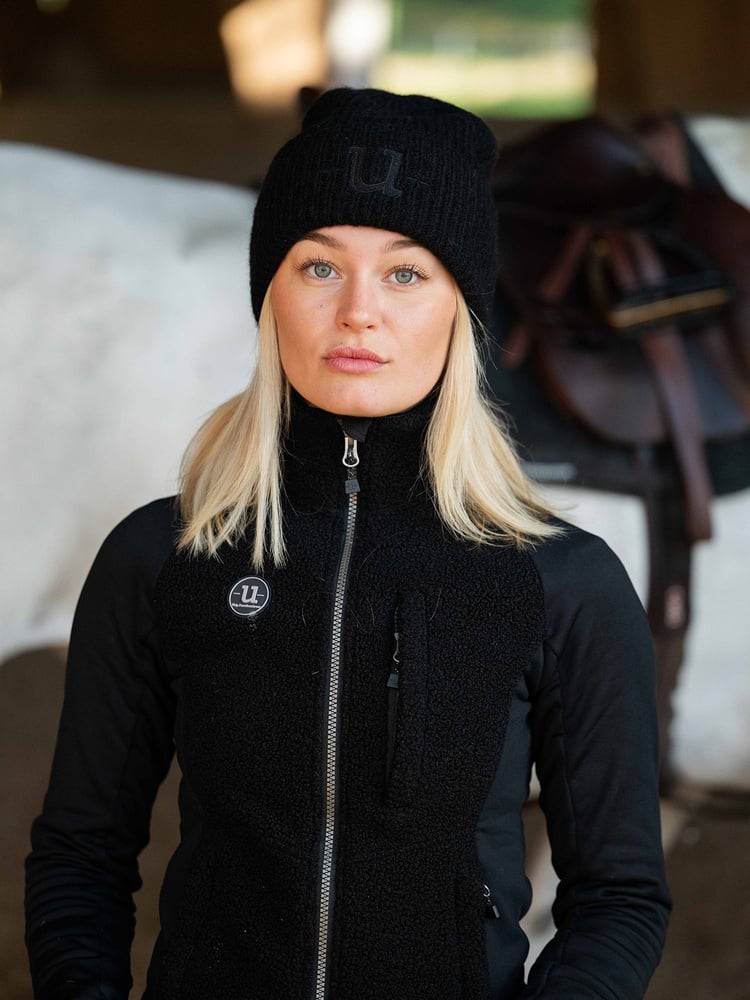 Alpaca Beanie Jet Black