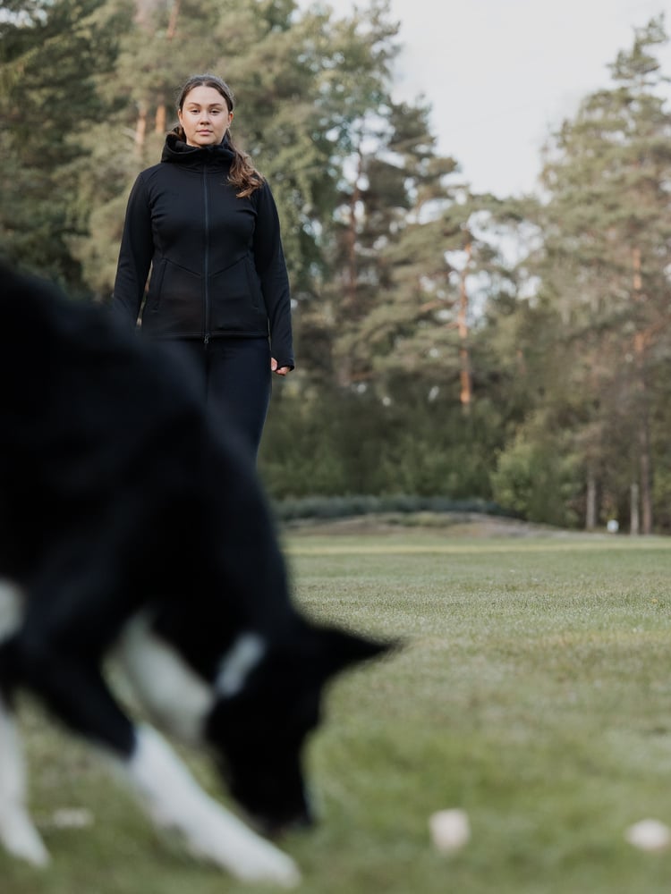 Misty Trainer Hoodie Jet Black