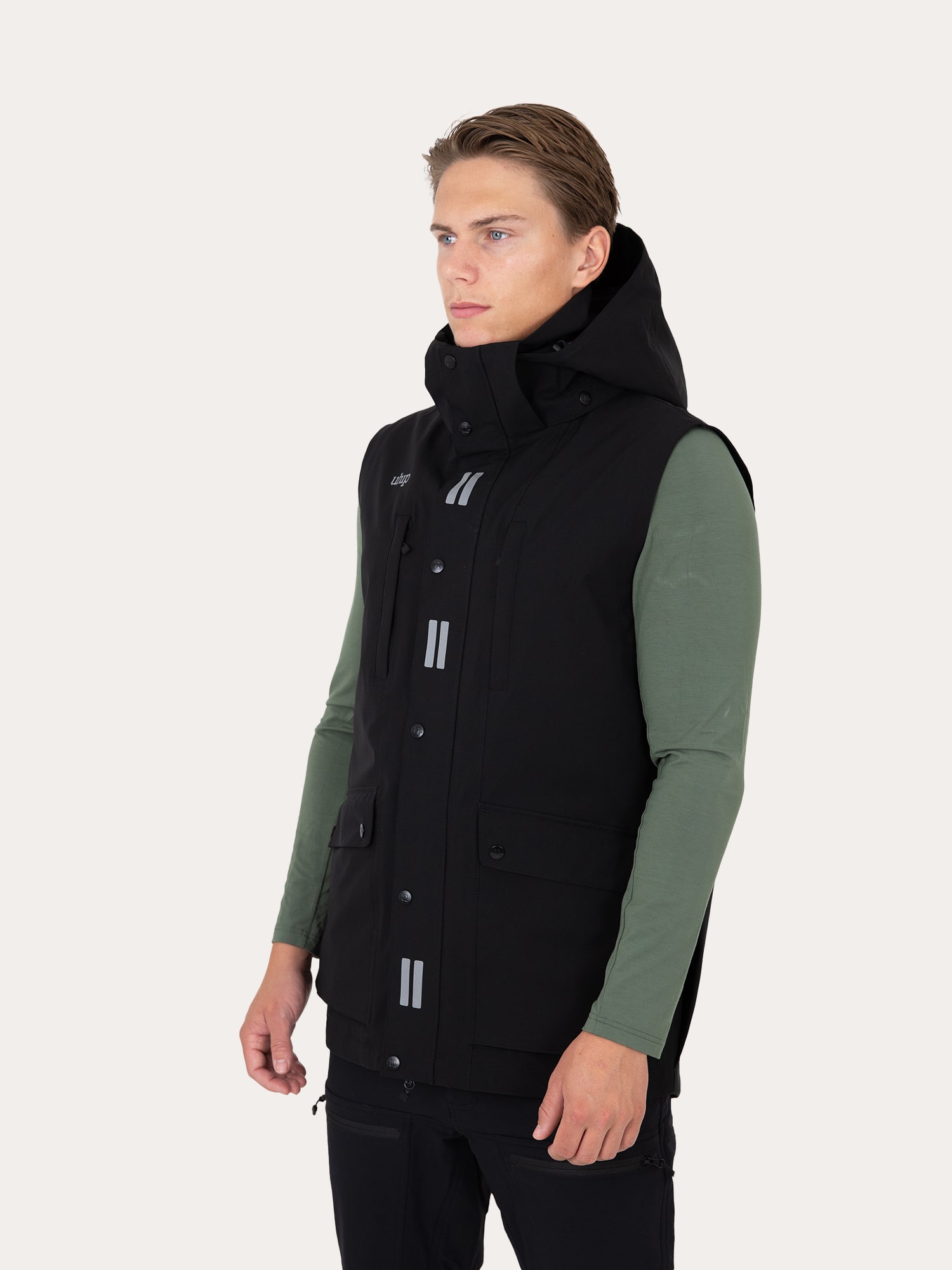【草彅剛さん愛用】GOUCHA NORTH WIND VENTILE VEST 237_6e5ebfe040-251999-3-min-