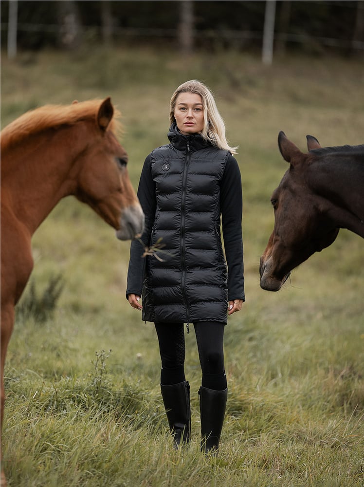 Ally Light Long Vest Jet Black