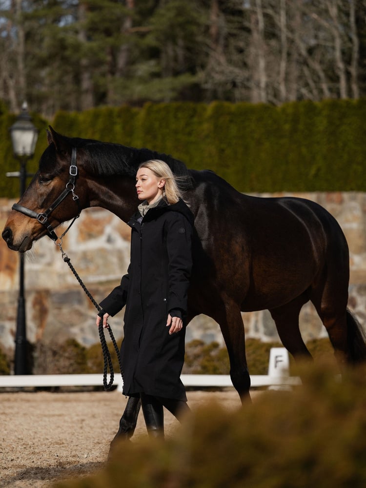 Hailey Coat Jet Black