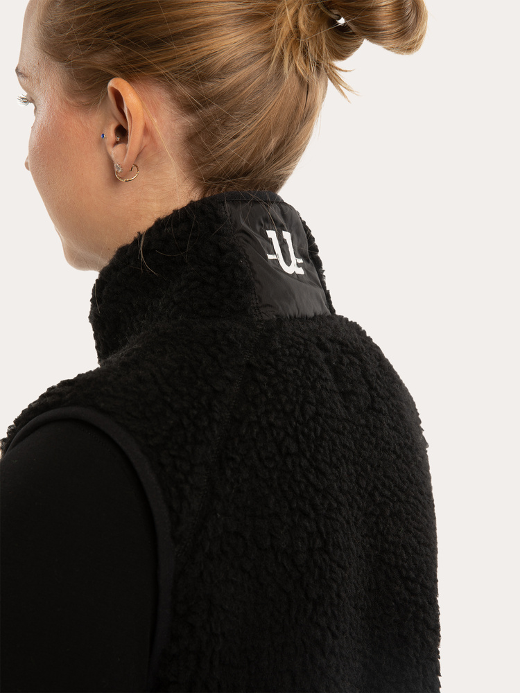 Merino Pile Vest Jet Black